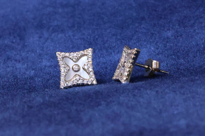 Elegant 92.5 Sterling Silver Square Stud Earrings